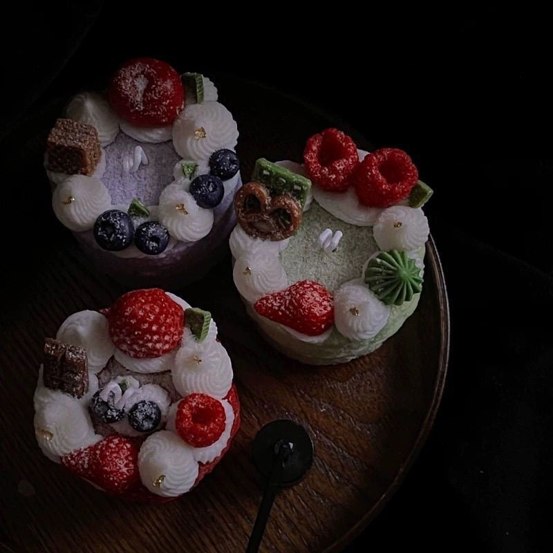 Strawberry Red Velvet & Matcha Mini Cake Scented Candles, Realistic Dessert Shaped Decorative Candles
